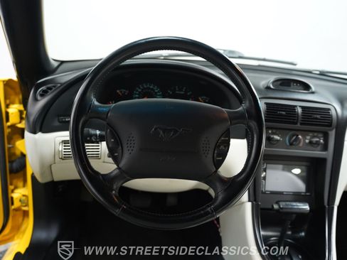 Used 1995 Ford Mustang GT RWD image 37