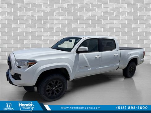 Used 2023 Toyota Tacoma SR5 w/ Technology Package AWD/4WD image 1