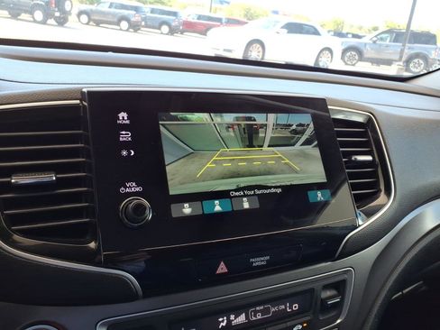Used 2022 Honda Pilot Special Edition image 12