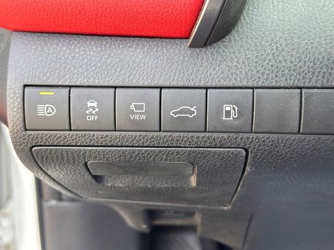 Used 2018 Toyota Camry XSE w/ Driver Assist Package image 23