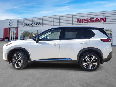 Certified 2021 Nissan Rogue Platinum image 10