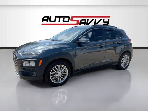 Used 2021 Hyundai Kona SEL Plus w/ Cargo Package FWD image 3