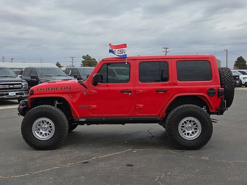 Used 2023 Jeep Wrangler Unlimited Rubicon 392 image 2