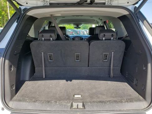 Used 2020 Chevrolet Traverse LT AWD/4WD image 10