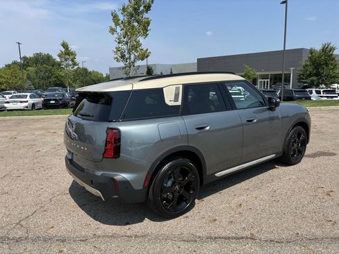 New 2025 MINI Cooper Countryman S image 7