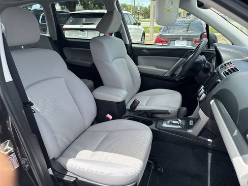 Used 2017 Subaru Forester 2.5i Premium AWD/4WD image 13