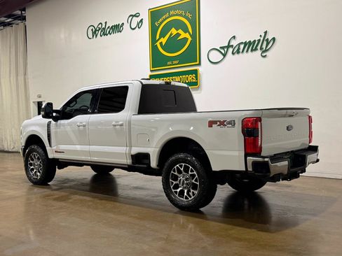 Used 2023 Ford F250 Lariat AWD/4WD image 6