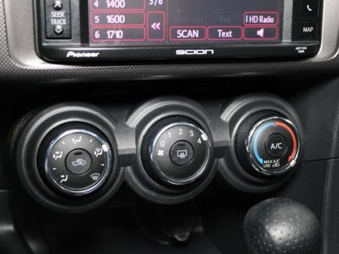 Used 2014 Scion tC image 13
