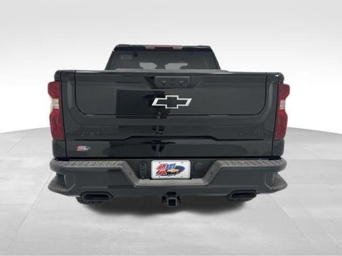 New 2026 Chevrolet Silverado 1500 Custom Trail Boss w/ Dark Appearance Package AWD/4WD image 16