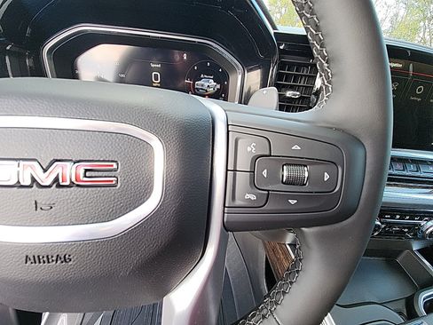 New 2026 GMC Sierra 1500 Elevation image 20