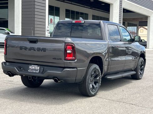 New 2026 RAM 1500 Express AWD/4WD image 7