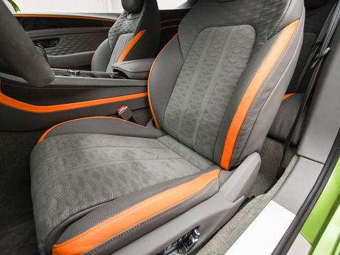 Used 2025 Bentley Continental GT Speed image 52