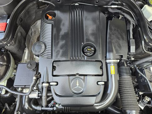 Used 2013 Mercedes-Benz C 250 Sedan image 53