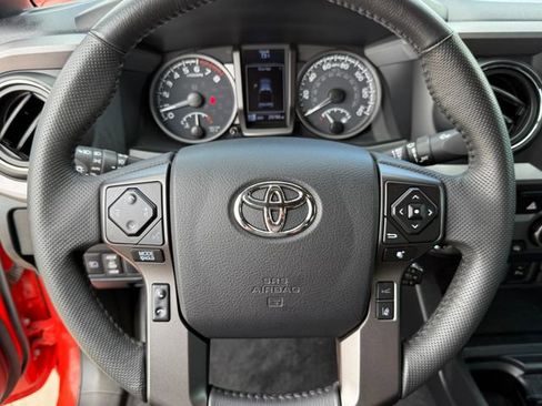 Used 2023 Toyota Tacoma TRD Pro AWD/4WD image 14