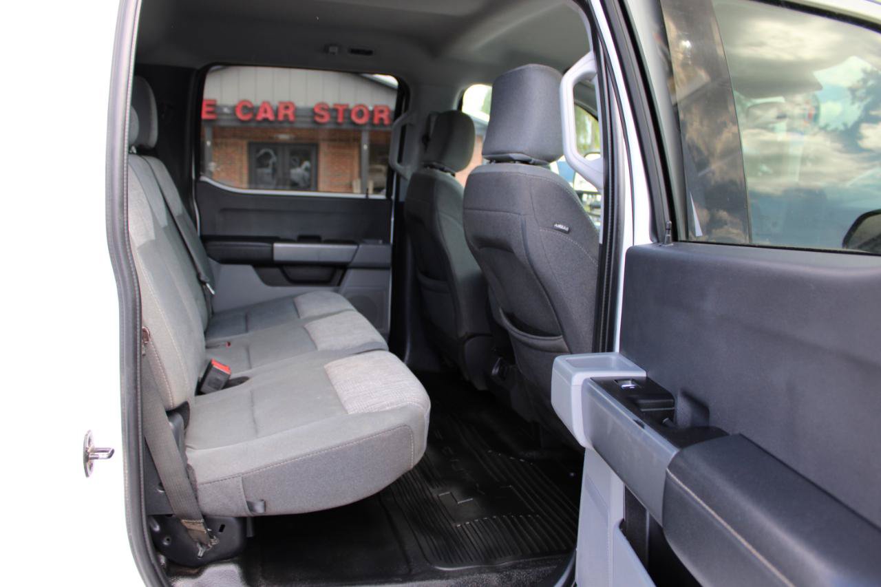 Used 2023 Ford F250 XLT w/ F-250 >10K GVWR Package AWD/4WD image 9
