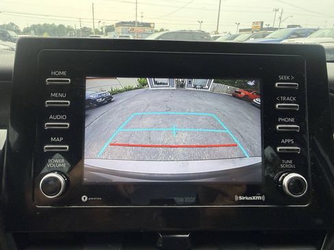 Used 2021 Toyota Camry LE FWD image 18