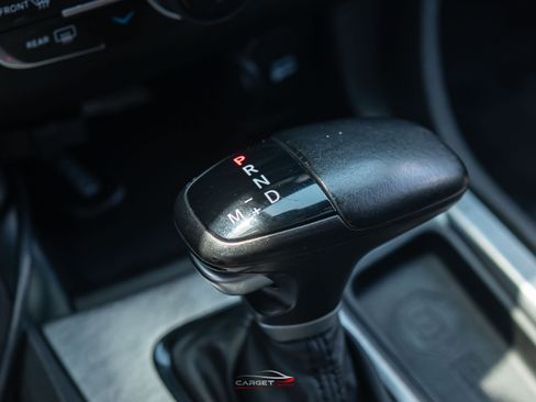 Used 2018 Dodge Charger R/T RWD image 32