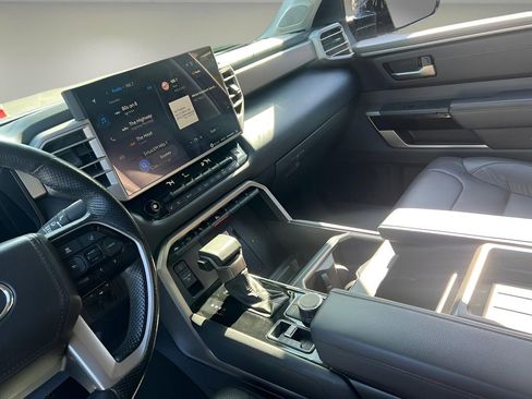 Used 2024 Toyota Tundra Limited image 16