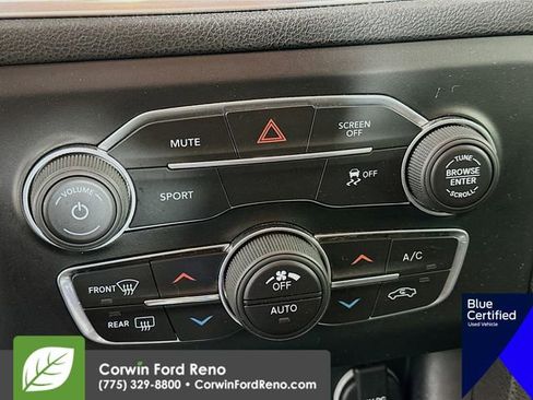 Used 2017 Dodge Charger R/T image 17