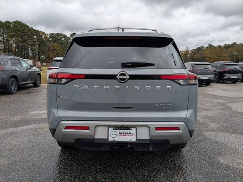 New 2025 Nissan Pathfinder Platinum w/ Cargo Package image 5