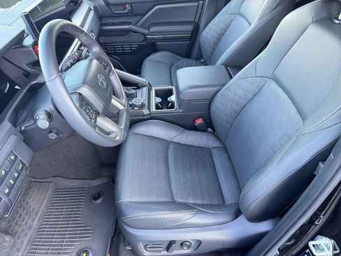 Used 2025 Toyota 4Runner TRD Off-Road Premium w/ Tow Technology Package AWD/4WD image 5