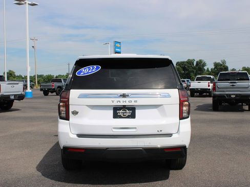 Used 2022 Chevrolet Tahoe LT w/ Luxury Package RWD image 8
