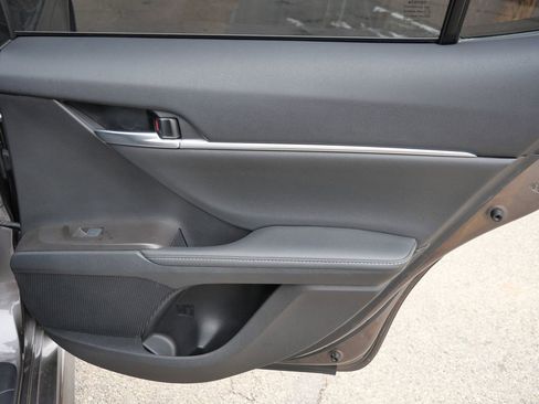 Used 2024 Toyota Camry XSE FWD image 17