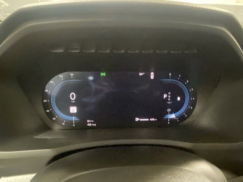 Certified 2025 Volvo XC90 B5 Core image 16