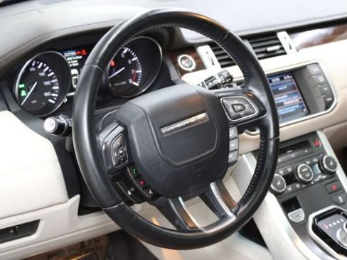 Used 2012 Land Rover Range Rover Evoque Prestige AWD/4WD image 11