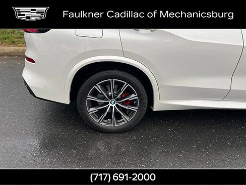 Used 2026 BMW X5 xDrive40i w/ M Sport Package AWD/4WD image 36