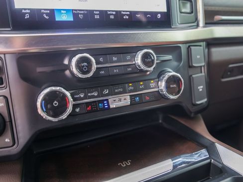 Used 2023 Ford F350 King Ranch AWD/4WD image 20