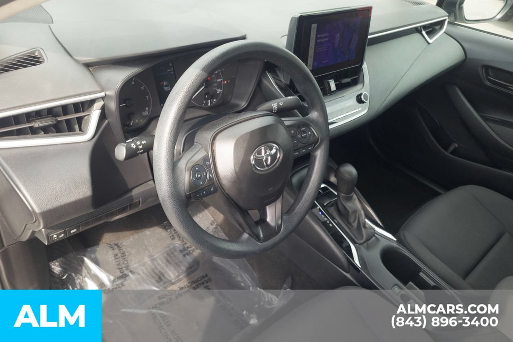 Used 2024 Toyota Corolla LE FWD image 14
