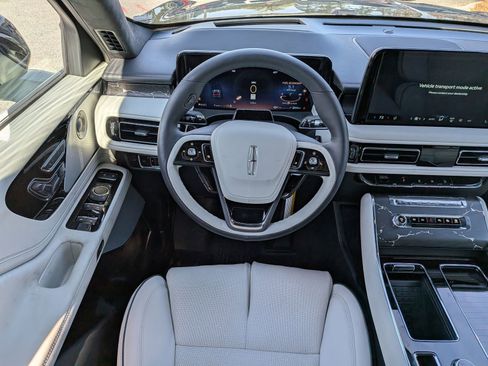 New 2026 Lincoln Aviator Black Label image 18
