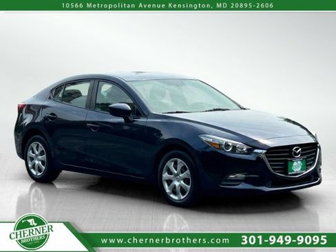 Used 2017 MAZDA MAZDA3 Sport FWD image 1