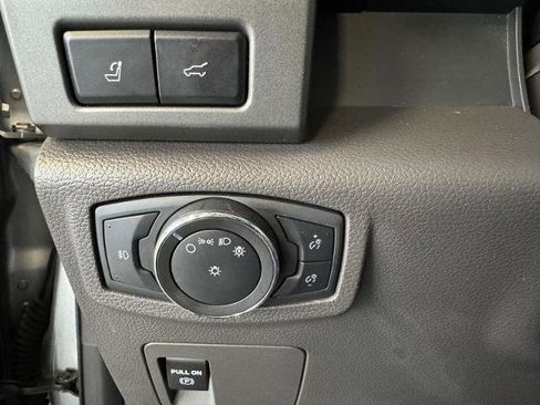 Certified 2021 Ford Expedition XLT image 16