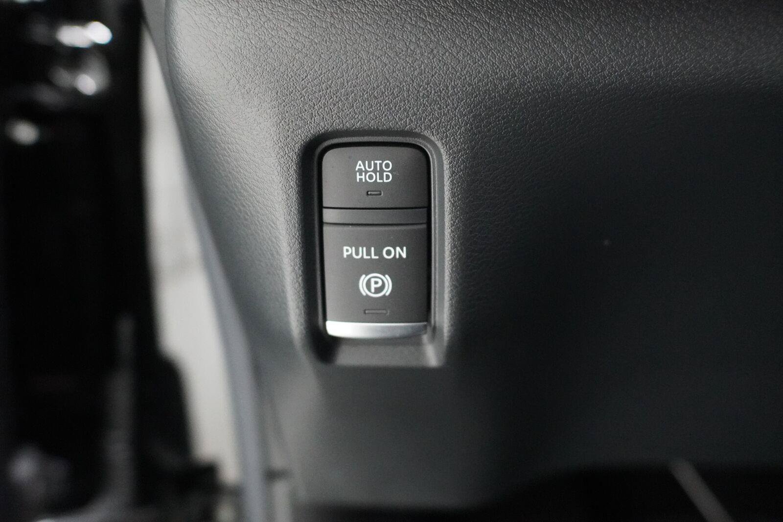 Used 2025 Nissan Armada SV RWD image 18