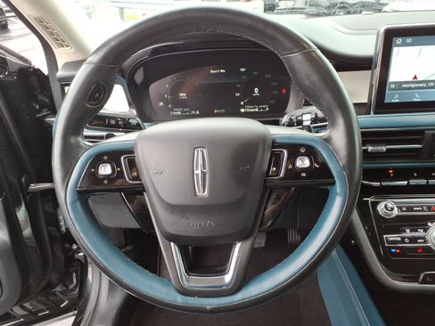 Used 2021 Lincoln Corsair Reserve w/ Sport Package AWD/4WD image 17