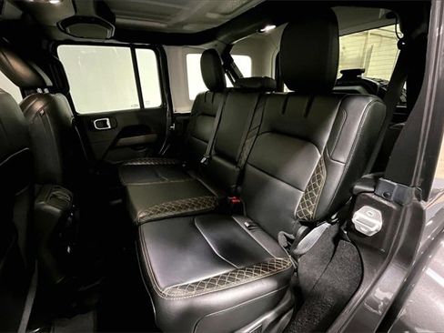 Used 2021 Jeep Wrangler Unlimited Sahara image 26