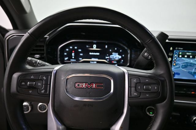 Used 2025 GMC Sierra 1500 SLT AWD/4WD image 16