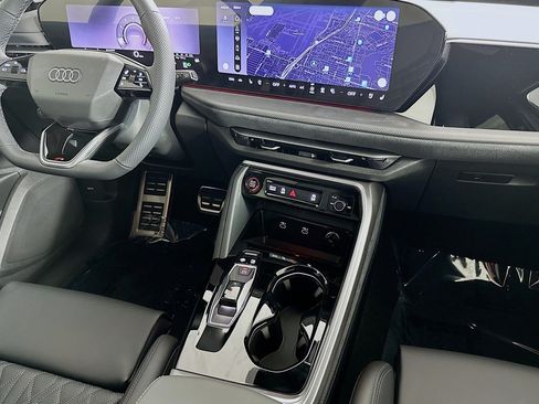 New 2026 Audi SQ5 Premium Plus AWD/4WD image 6