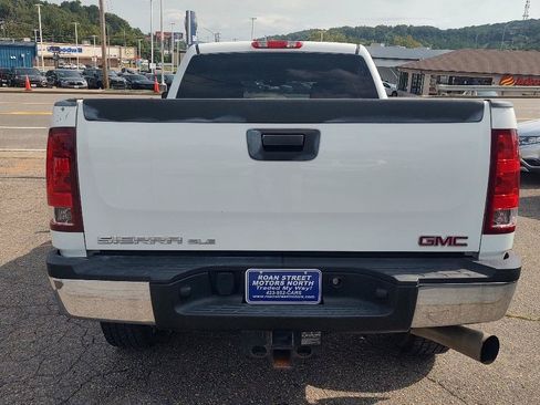 Used 2013 GMC Sierra 3500 SLE w/ Suspension Package, Off-Road AWD/4WD image 3