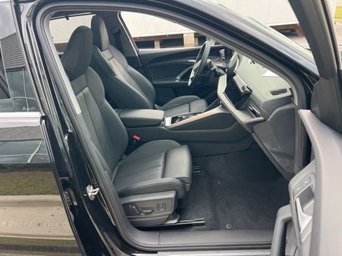 New 2025 Audi Q5 Premium Plus image 27