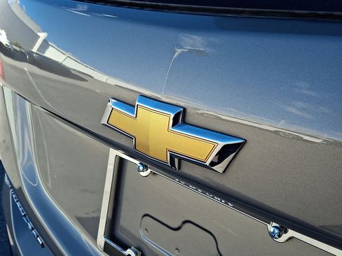 Used 2018 Chevrolet Equinox LT image 30