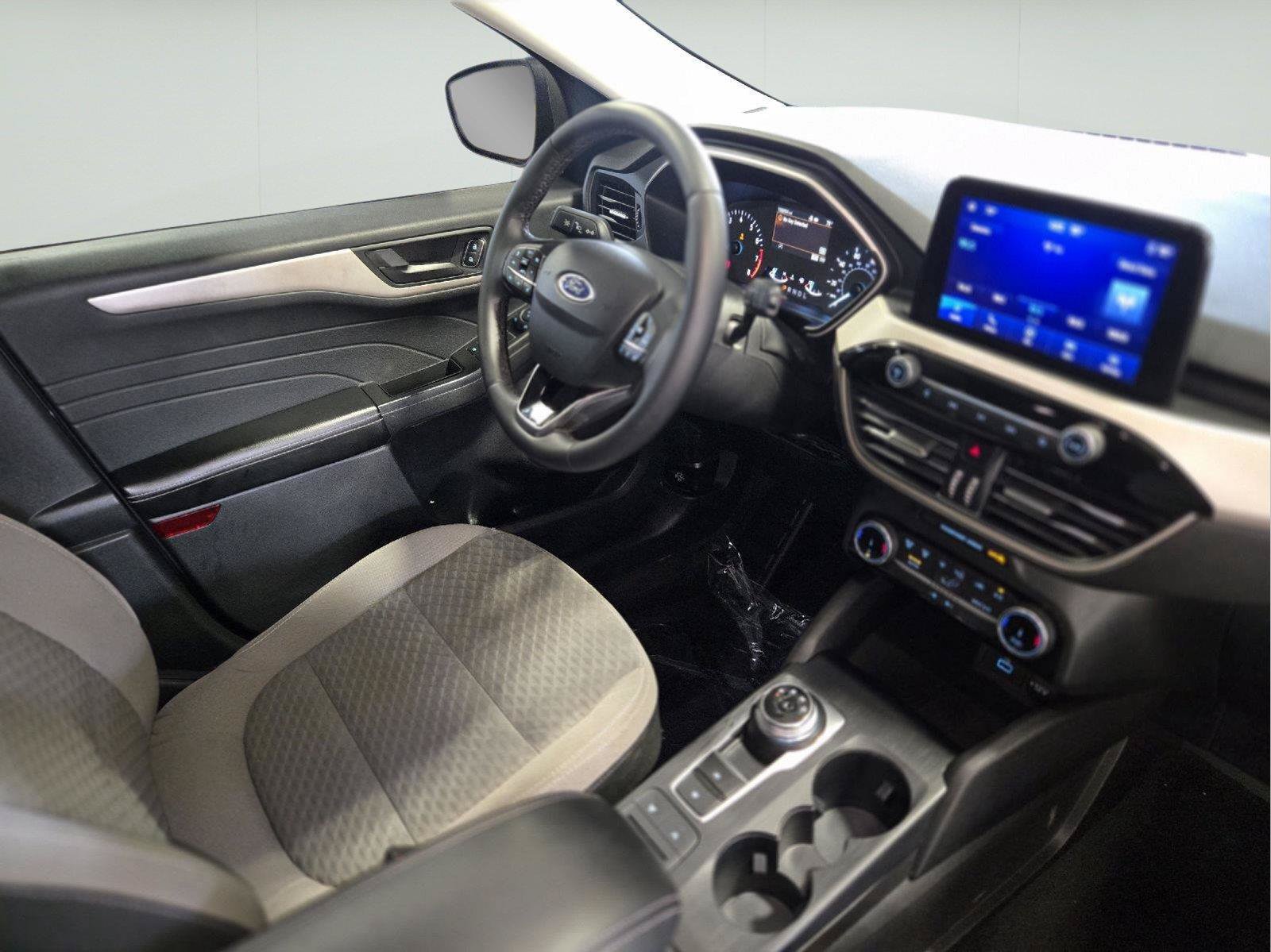 Used 2022 Ford Escape SE w/ Convenience Package FWD image 47