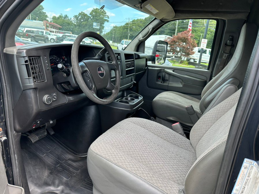 Used 2012 GMC Savana 3500 RWD image 13