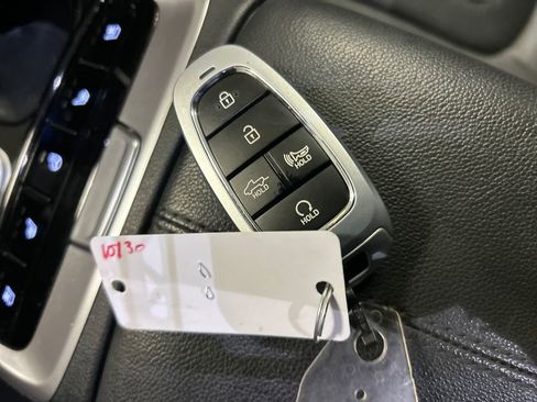 Used 2023 Hyundai Santa Cruz Limited w/ Cargo Package image 20