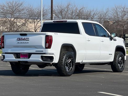 Used 2023 GMC Sierra 1500 Elevation AWD/4WD image 4