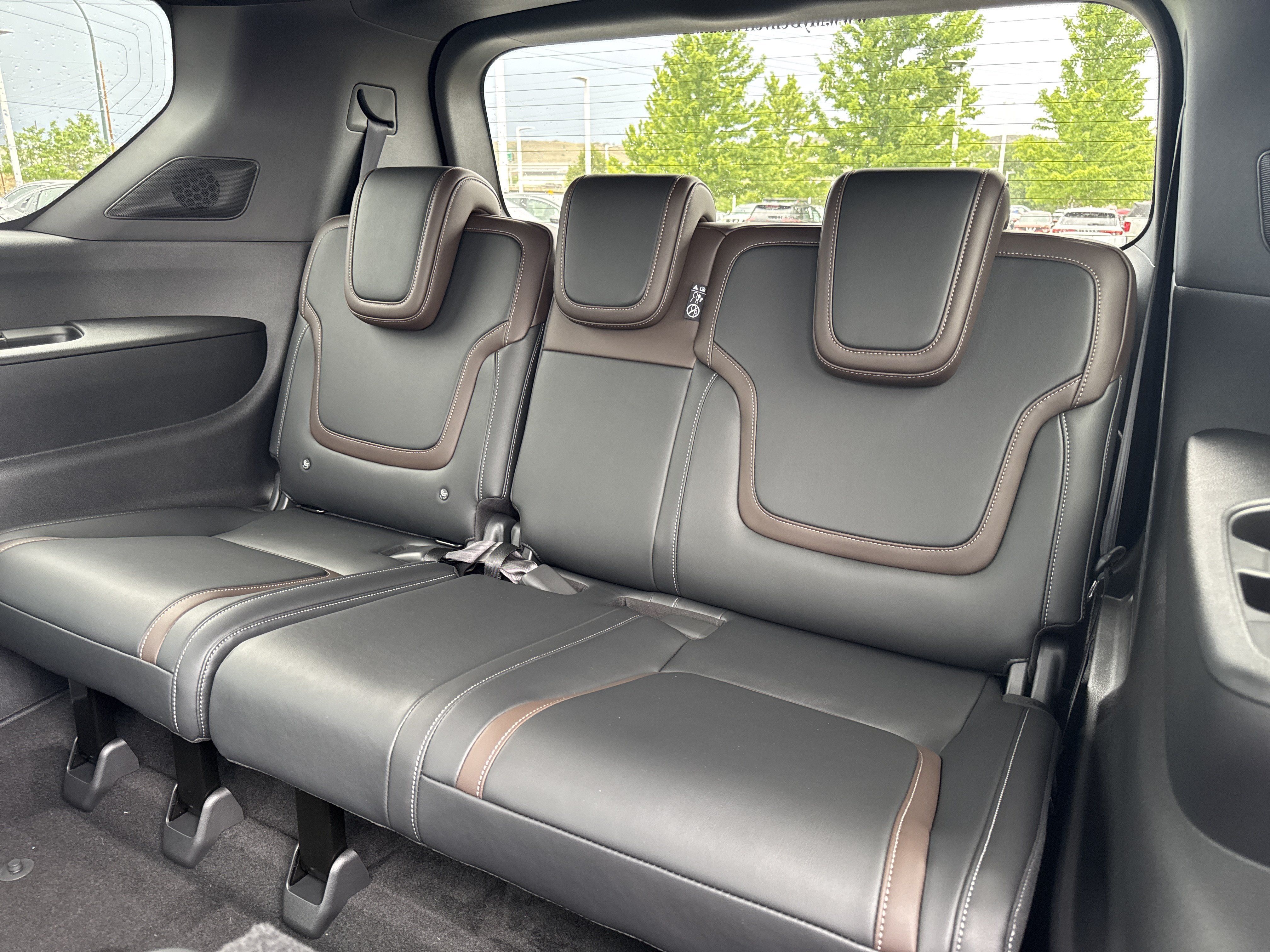 New 2026 Nissan Armada SL w/ Captain's Chari Seat Package AWD/4WD image 14