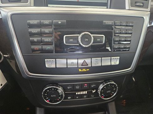Used 2013 Mercedes-Benz ML 350 4MATIC image 25