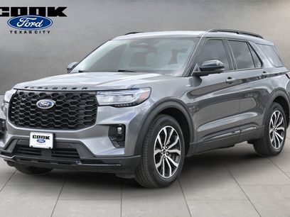 Used 2025 Ford Explorer ST-Line